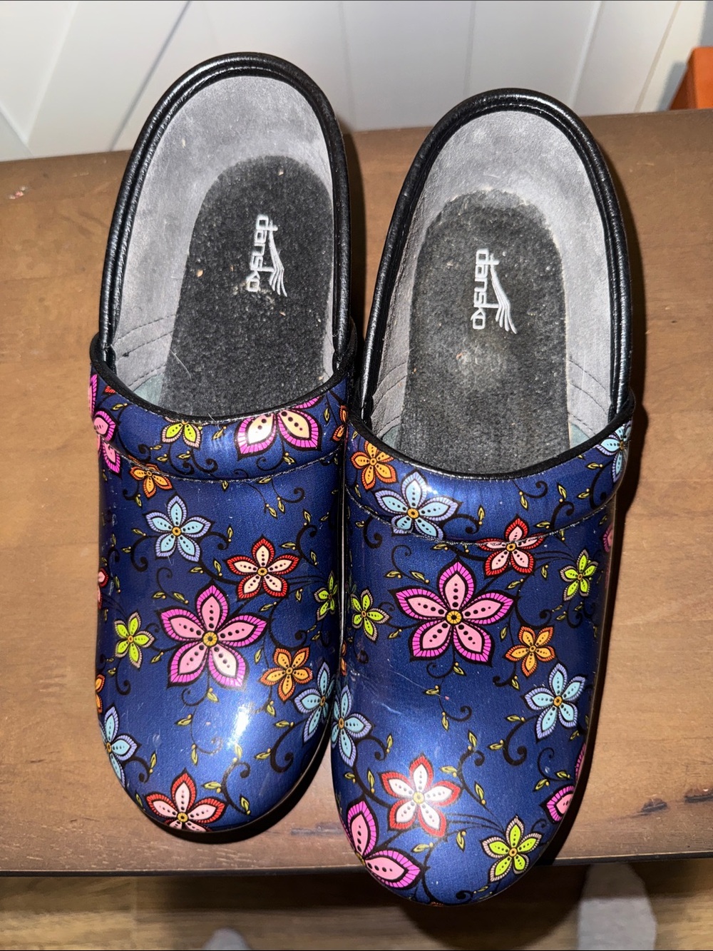 (Read description) Dansko Navy Floral Slip-On Clogs